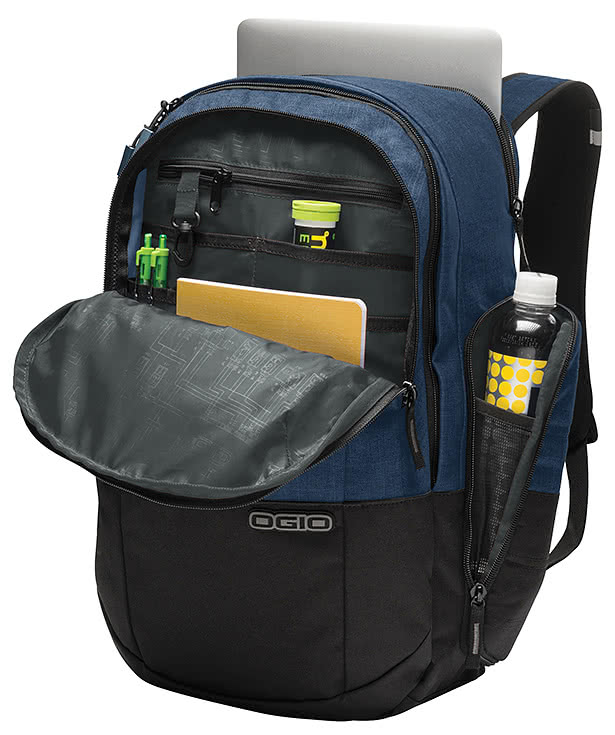 Custom OGIO Rockwell 15