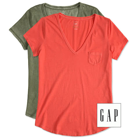 GAP Ladies Vintage Wash V-Neck with Pocket